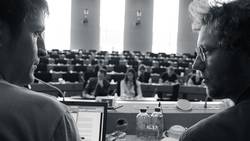 Democracy 3 Jan Philipp Albrecht und sein Mitarbeiter Ralf Bendrath ┬® Indi Film   Marcus Winterbauer